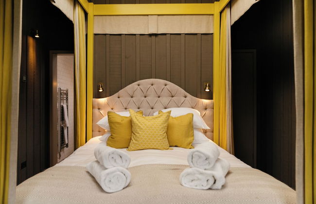 Retreat East - Photo 57