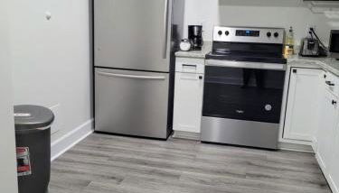 Renovated 2 Bed Walltown Home Walk to Duke! A - Foto 5