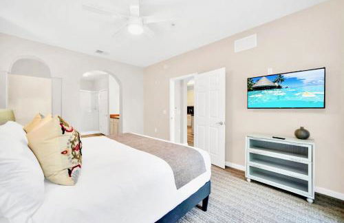Modern 3BR Condo Near Disney- Pool and Hot Tub - Foto 28