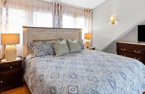 A Wave from it All: Swift's Beach Wareham - Foto 11