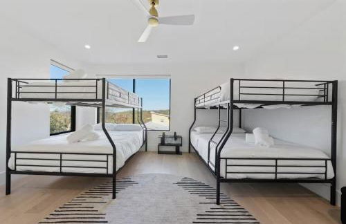 Barton Springs Luxe Heated Pool Spa Sleeps 16 - Photo 57