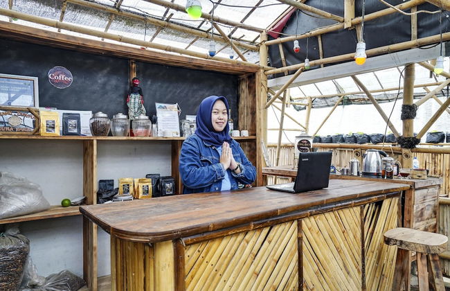 Hotel O Eco Tourism Desa Cipada Bukit Senyum Homestay Syariah - Photo 2