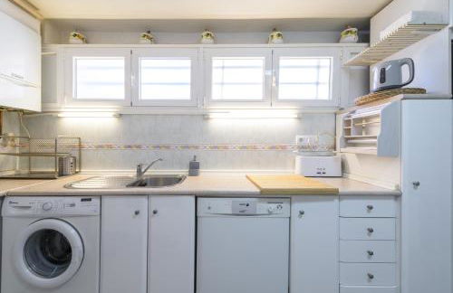 Sabadell calle, casa familiar de 3 dormitorios con terraza junto metro Fuencarral - Foto 4