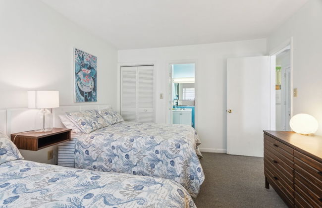 Retro Turtle Reef Condo 1 Block From Beach w Pool - Foto 36