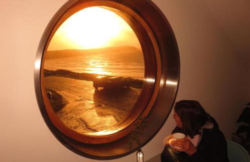 The Old Stores, a Grade II listed cottage in the delightful village of Georgeham, is ideal for beach, surfing, walking & cycling holidays - Foto 11