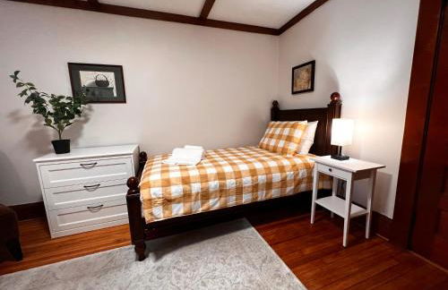 Comfortable and Tranquil -1st Fl - Photo 13