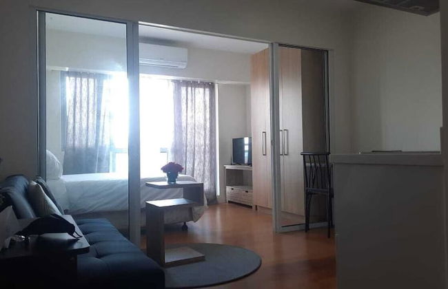 Oasis Regency at Acqua Livingstone near Rockwell - Foto 11