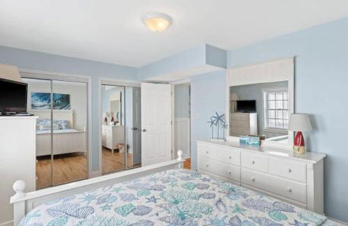 Topsail Treasure's - Oceanfront Luxury Spa Pool - Foto 36