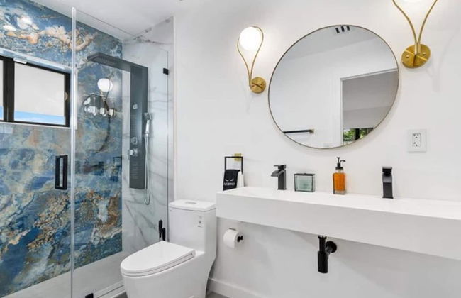 Sleek Modern Miami Getaway With Pool Oasis - Foto 13