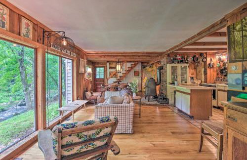 Berkshire Riverfront Ski Cabin Close to Hiking! - Foto 5