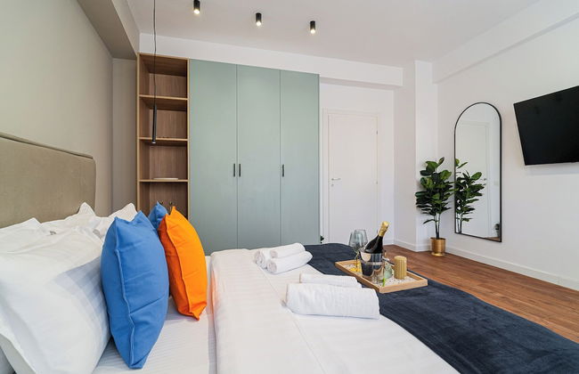 Playful & Trendy 2BR on Regina Elisabeta, Steps to Cismigiu Gardens | Bathtub & Boulevard Views - Foto 8