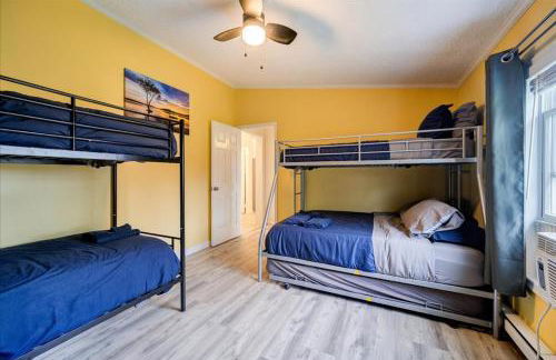 Catskills Lakefront with Hot Tub, Sauna and Theater - Foto 7