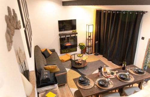 Bumblebee checkout 2pm Frome Longleat Aqua Sana Bath 5 people PRIVACY - Foto 40