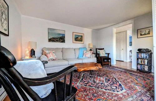 Cozy Waterfront Cottage with Private Beach and Fire Pit Near Gouldsboro, Maine - Foto 32