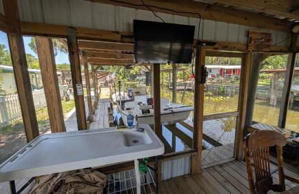 FREE BOAT to use ,Fish Camp, Water Front, Pets ok - Foto 11