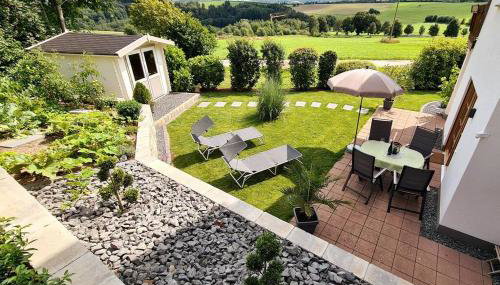 Ferienwohnung Moseltor - Photo 3, Garden, sunbed, Garden view