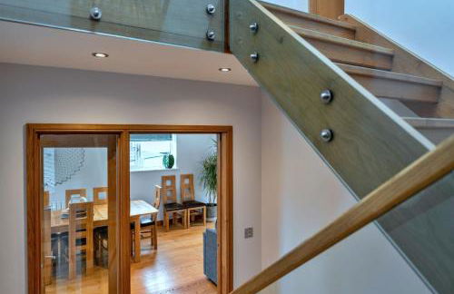 Finest Retreats - Lake View - Photo 22