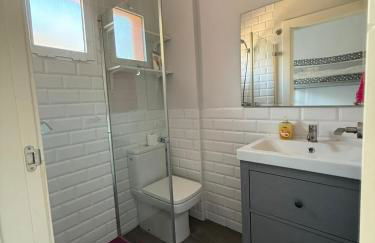 Two Bedroom Apartment in Santiago De La Ribera - Foto 10