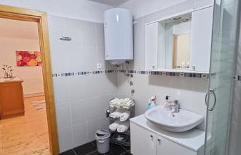 Ellen-Lara - Foto 28