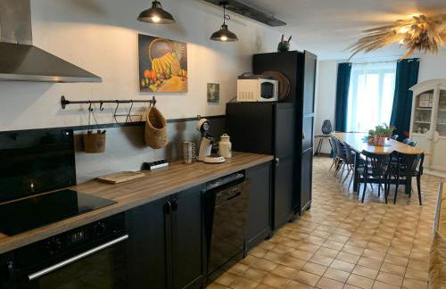 Maison au coeur du village de la Salvetat sur Agout - Foto 9