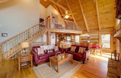 Smoky Mountain Vacation Rental with Large Deck! - Foto 4