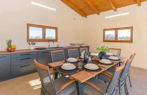 Relaxing pool villa Mattuzzi in Loborika - Foto 45