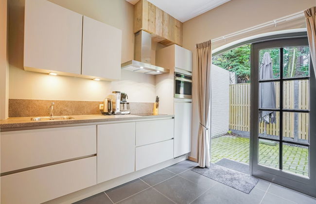 Scenic Escape With Garden - Photo 14