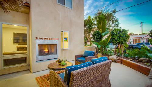 Bay View Dream Home - IndoorOutdoor Living, Rooftop & Steps to Bay - Foto 4