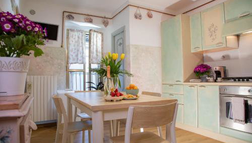 M&C Vicolo corto - Foto 5