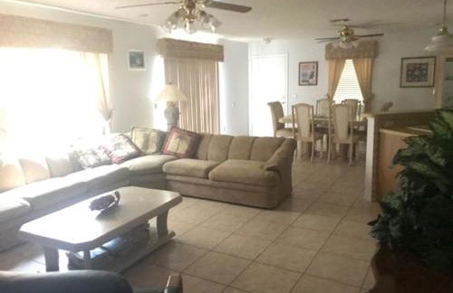 748A Z2b VILLAGE OF DE LA VISTA by REMAX Premier - Foto 8