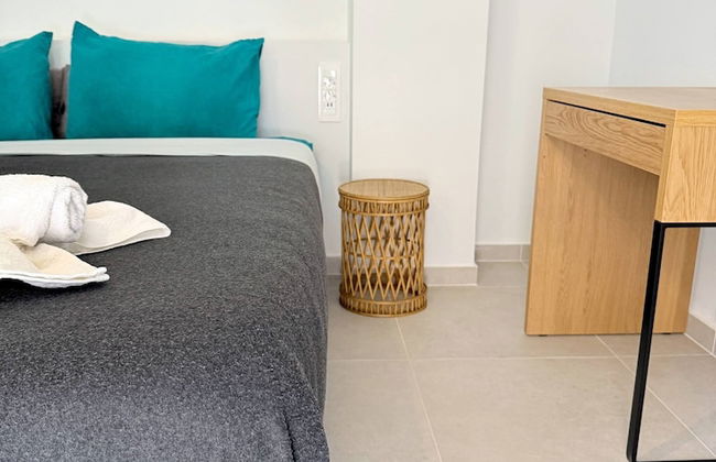 Azure Loft - 3min Walk to Beach, 10min to Old Town - Foto 3