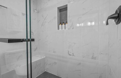 Newly Renovated Modern Farmhouse - Foto 19