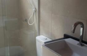 Casa de Campo Novo gravatá em condomínio, lazer completo com piscina compartilhada, churraqueira e forno a lenha privado e uma vista espetacular e com aquele friozinho - Foto 13