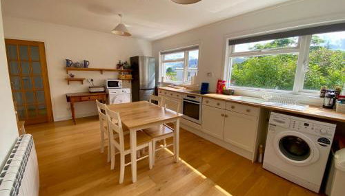 The Sheiling holiday home with gorgeous views over the isles - Foto 4, stove, pet friendly, minibar
