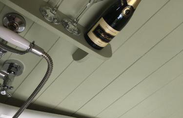 Ludlow Vintage Airstream - Photo 25