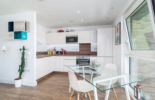 JOIVY Lovely Studio Flat with Terrace in Southeast London - Foto 9