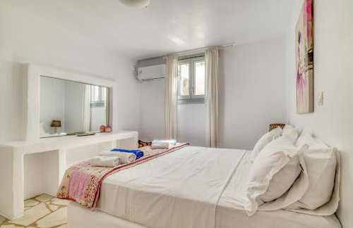 Villa by the Sea with pool Parasporos Paros 1 - Foto 40