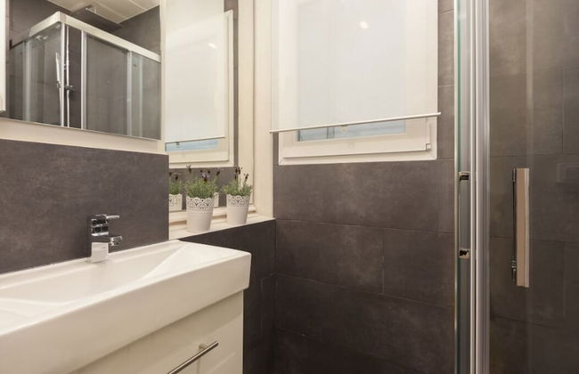 Centric Apartment Gaudi - Photo 17