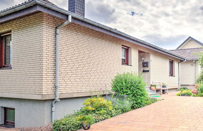 Sonnige Wohnung in Bad Driburg mit Garten - Foto 1