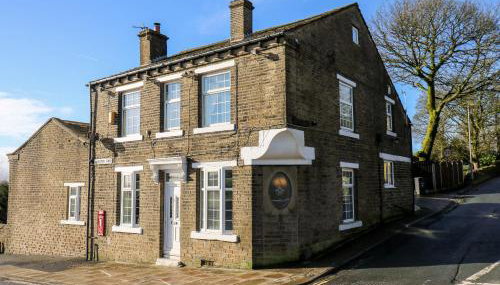 Rock Hollow - Photo 2