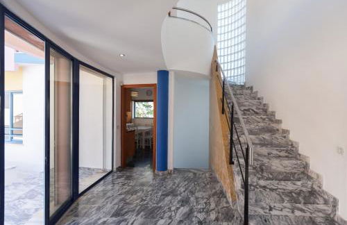 FLH Caparica Town House with Pool - Foto 10