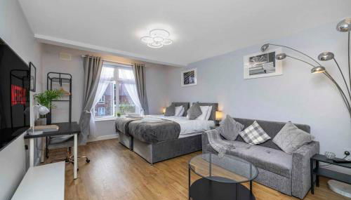 Ealing Manor - 6 beds 3 sofa beds sleeps 9 ppl - Foto 3