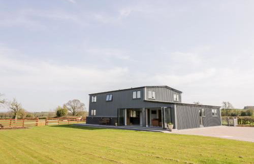 Phoenix House - Foto 1