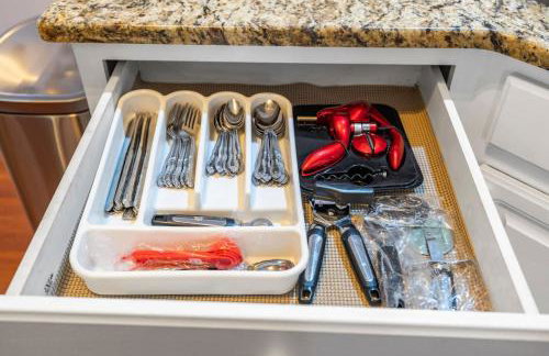 Elegant Retreat Spacious with Outdoor Fireplace - Foto 14