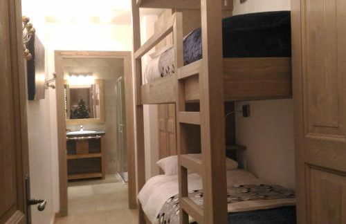 Appartement 12 pers. avec balcon, cheminée et wifi à La Tania - FR-1-513-17 - Foto 5