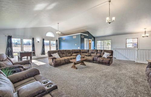 Spacious Massillon Log Cabin with Fire Pit! - Foto 4