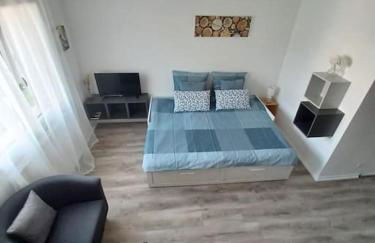 L'Escale, À proximité immédiate de la gare - Foto 1