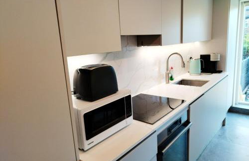 New refurbished one bed flat in the West London - Foto 8