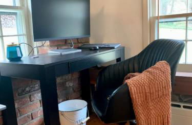 INCREDIBLE Northern Westchester Historic Hideaway - Foto 11