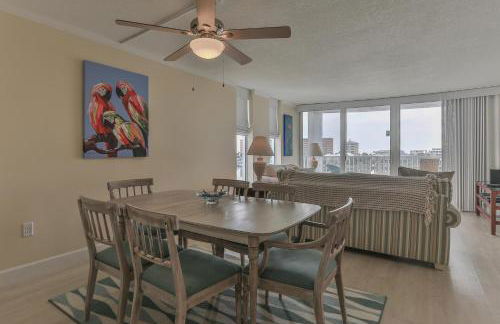 Dolphin Point 402C - 2BR Updated Condo with Harbor and Gulf Views - Foto 14